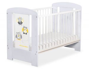 Drewniane biało-szare łóżeczko dla niemowląt 120x60cm Sówki szaro-żółte