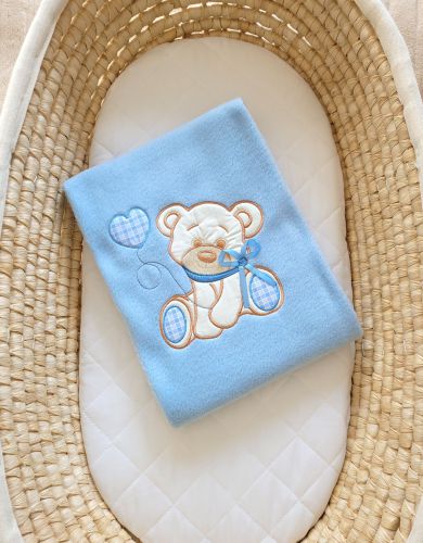 Kocyk polarowy dla niemowląt - Miś z kokardką niebieski