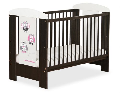 Drewniane brązowe łóżeczko dla niemowląt 120x60cm Sówki szaro-różowe