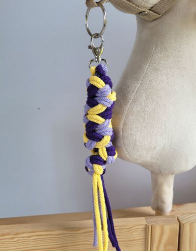 Uwiąz dla Hobby Horse ze sznurka – fiolet/ ciemny fiolet/ żółty